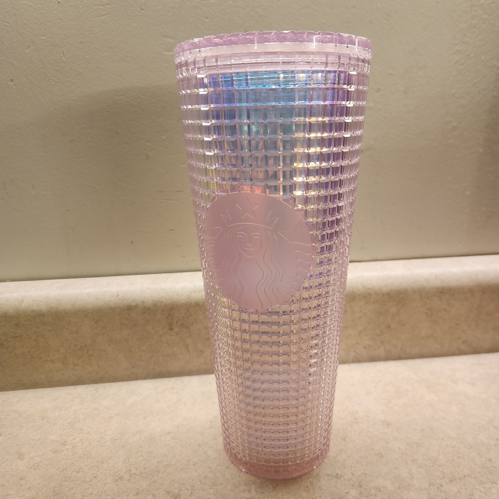 New Starbucks Holiday 2020 Pink Grid Studded Disco Tumbler 24 Oz No Straw